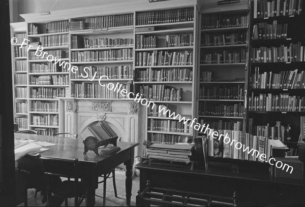 CENTRAL CATHOLIC LIBRARY MERRION SQUARE